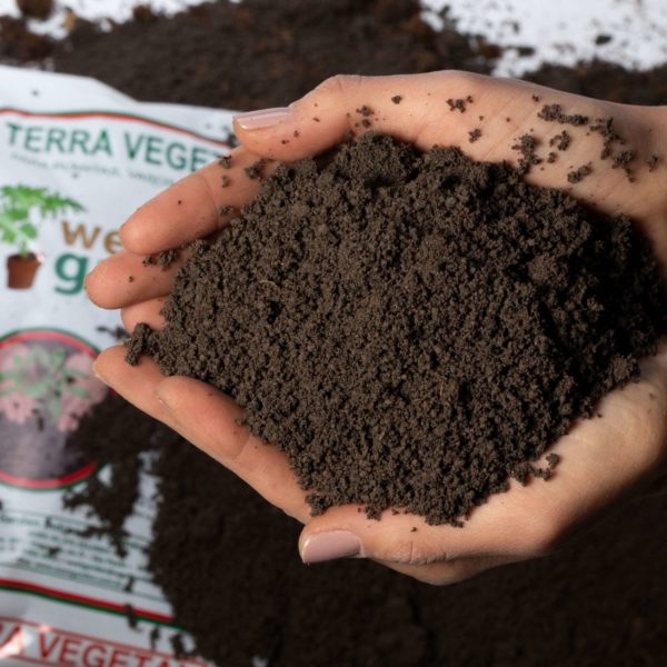 Terra Vegetal Premium West Garden - Imagem 2